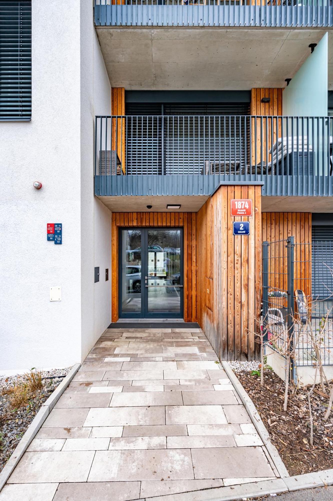 Prague Days - Studio - Terrace - Private Parking Praga Exterior foto